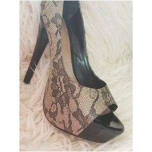 Aldo Peep Toe Pumps w/Blk and Beige Detail SZ 39